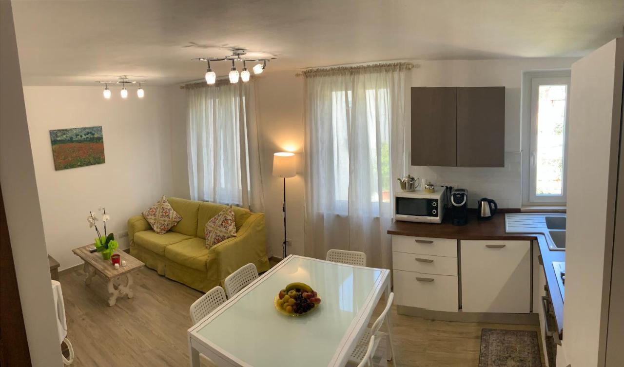 Casa La Wanda - Camaiore Toscana - 2 Bedroom & Terrace Eksteriør billede